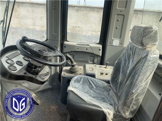 Année de fabrication 2020 Consommation de carburant du chargeur à roues 44500 kg Poids de fonctionnement et conception durable