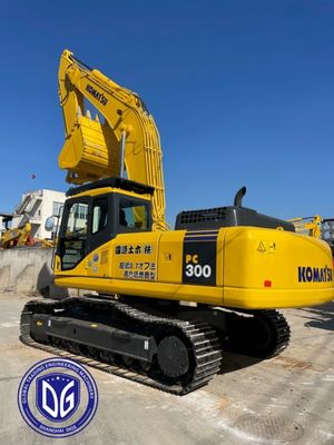 Un robot d' exploration utilisé PC300-7, 95 nouvelles mini-pelles komatsu.