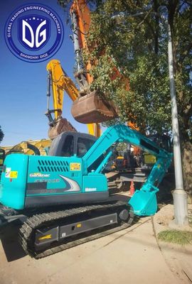 Utilisé Kobelco SK75 7,5 tonnes petite excavatrice, flexible, en bon état, prêt à la vente