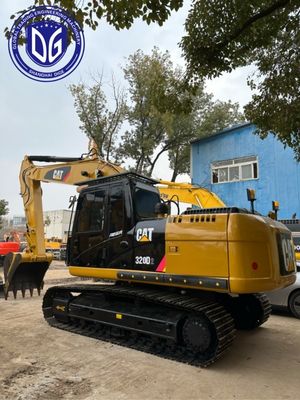 Excavateur à chenilles d'occasion 320D de 20 tonnes doté de capacités de charge supérieures