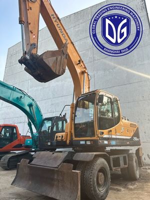 Excavateur de 20 tonnes Excavateur à roues Hyundai Modèle 210W-9 d'occasion en bon état