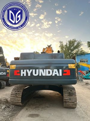 Excavateur hydraulique Hyundai 520 d'occasion de 52 tonnes