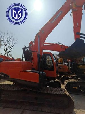 DX140 de conception compacte Excavateur Doosan d'occasion