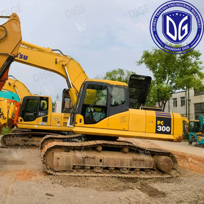 Capacités de manutention de matériaux efficaces Excavateur PC300-7 USED Inspection approfondie