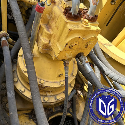 Une grande efficacité de travail garantie avec une excavatrice de 35 tonnes Komatsu dotée d'un système hydraulique avancé