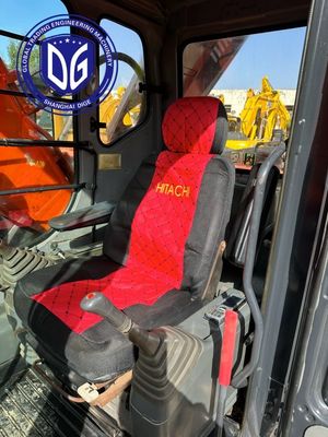 Une excavatrice utilisée de 12 tonnes, en excellent état, à vendre.