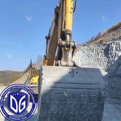 PC700 Komatsu 70 tonnes Excavateur d'occasion, originaire du Japon, arme tranchante pour les grandes constructions