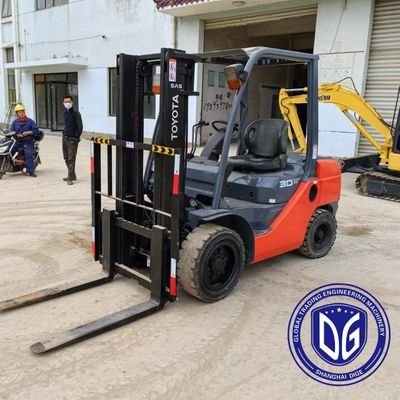 88% du nouveau chariot élévateur Toyota 3t disponible pour le Moyen-Orient