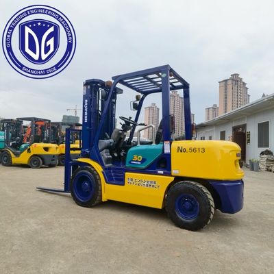 3 tonnes de chariot élévateur Komatsu entièrement original Afrique disponible