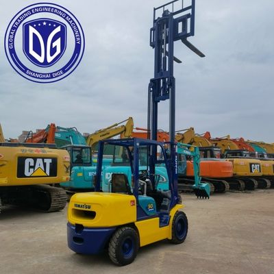 3t FD30 Pousse-mouches Komatsu utilisée Pousse-mouches hydraulique utilisée puissante