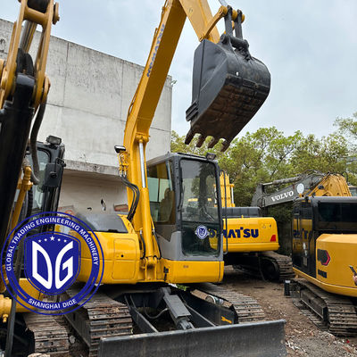 Une petite excavatrice PC78US Komatsu de 7,8 tonnes, d'excellentes performances est disponible dès maintenant.