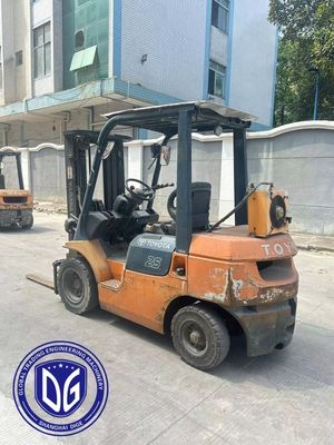 2.5t 8FDA25 Toyota Camion élévateur hydraulique utilisé