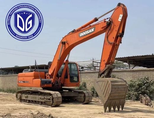 Économiser du temps et de la main-d'œuvre DX300LC 30t Excavateur Doosan d'occasion avec très durable