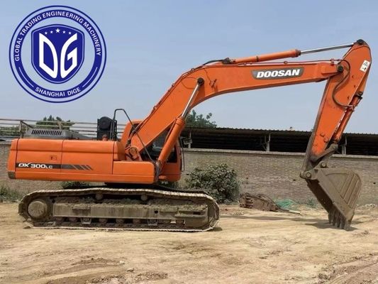 Économiser du temps et de la main-d'œuvre DX300LC 30t Excavateur Doosan d'occasion avec très durable