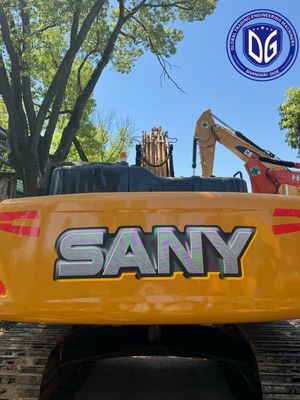 Sany SY235 23,5 tonnes en parfait état