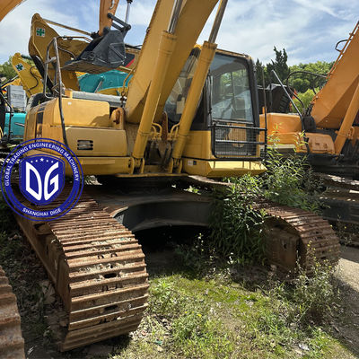 L'excavateur à rouleaux d'origine Komatsu PC240-8 de 24 tonnes est disponible dès maintenant.