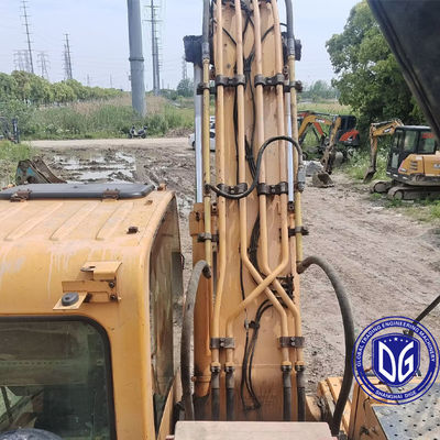 Excavateur Hyundai 225 original de 22,5 tonnes Année 2018 Changement rapide du raccordement