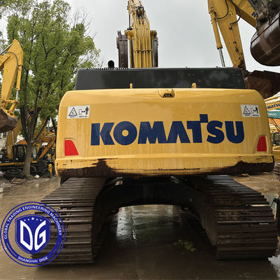 Utilisé Komatsu PC490 49Ton Excavateur à rampe Grand équipement minier Original et disponible