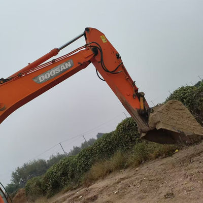 Excavateur hydraulique d'occasion avec moteur DE08TIS