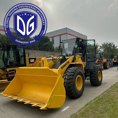 La chargeuse à roues utilisée Komatsu WA320-5 d'origine: efficace, fiable et prête à fonctionner!