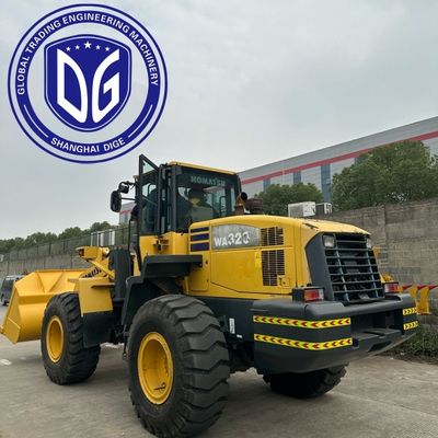 Chargeur hydraulique Komatsu Wa320 polyvalent pour une manipulation rapide et facile des matériaux