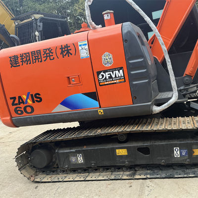 Excavateur ZX60 d'occasion Japon Hitachi ZX50 ZX55 ZX60 ZX70 Excavateur à rouleaux de haute qualité en vente