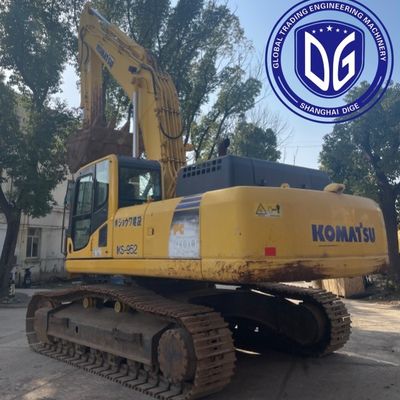 En bon état, une excavatrice PC400-8R utilisée par Komatsu, à bas prix.