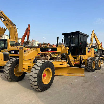 Forme hydraulique de conduite Caterpillar Grader 140h 14677kg Poids de la machine pour une classification précise de la route