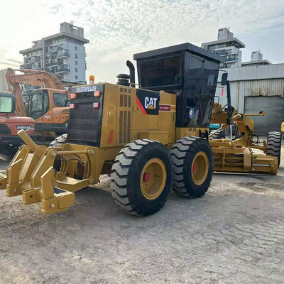 Forme hydraulique de conduite Caterpillar Grader 140h 14677kg Poids de la machine pour une classification précise de la route
