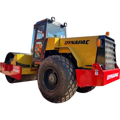 L'interface USB et le style du moteur EFI sont la combinaison parfaite pour Road Roller Dynapac