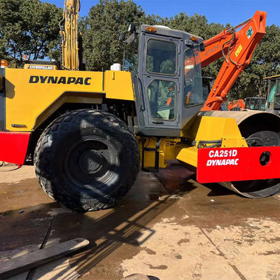 L'interface USB et le style du moteur EFI sont la combinaison parfaite pour Road Roller Dynapac
