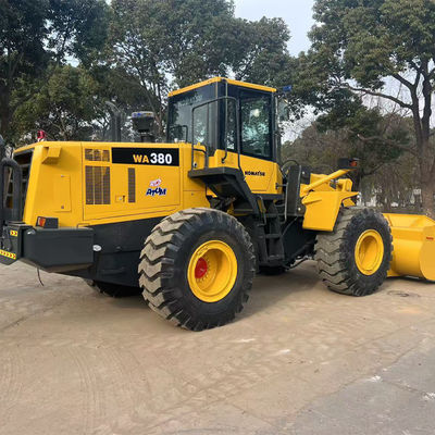Le chargeur à roues Komatsu WA380 de premier ordre et pour les marques exportées 7,97m*2,78m*3,38m Longueur*Laute*Haute