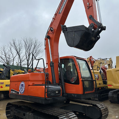 Moteur DL06 Excavateur Doosan Crawler Système hydraulique avancé et moteur