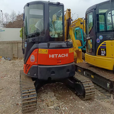 Une excavatrice Hitachi à prix abordable avec une capacité de 0,12 m3