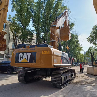 Excavatrice Caterpillar 336D haute performance avec godet standard de 2,4 m3