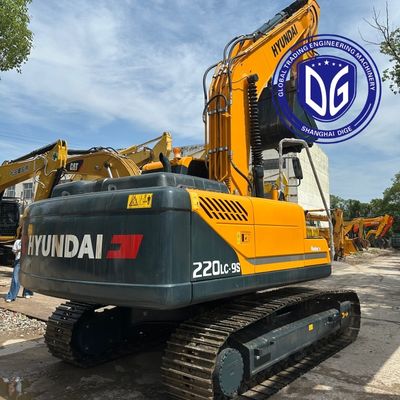 Excavateur Hyundai 220LC-9S d'occasion.