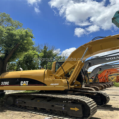 Excavatrice Caterpillar 320C d'occasion de 20t en stock au meilleur prix, excavatrice robuste, durable et puissante à vendre
