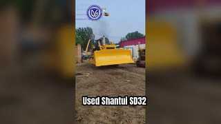 Bulldozer Shantui SD32 d'occasion à vendre